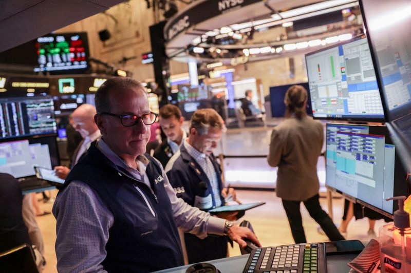 Wall Street futures slip after Trump's steel tariff threat