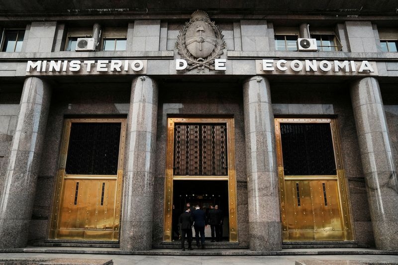 IMF wild child Argentina seeks waiver on FX reserves misses - and will probably get it
