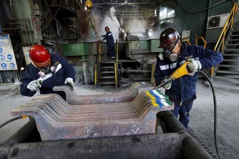 Chile's ENAMI opens door to investors for $1.7 billion smelter