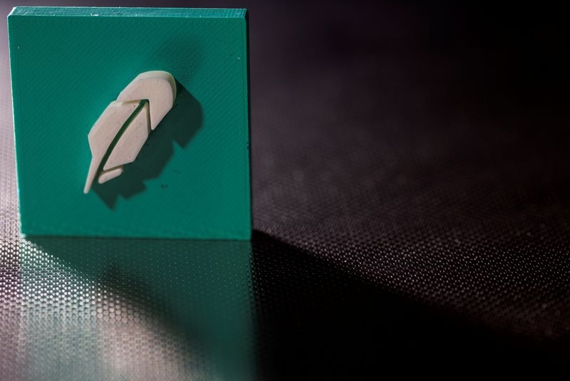 Florida AG probes Robinhood Crypto over claims of low-cost trading