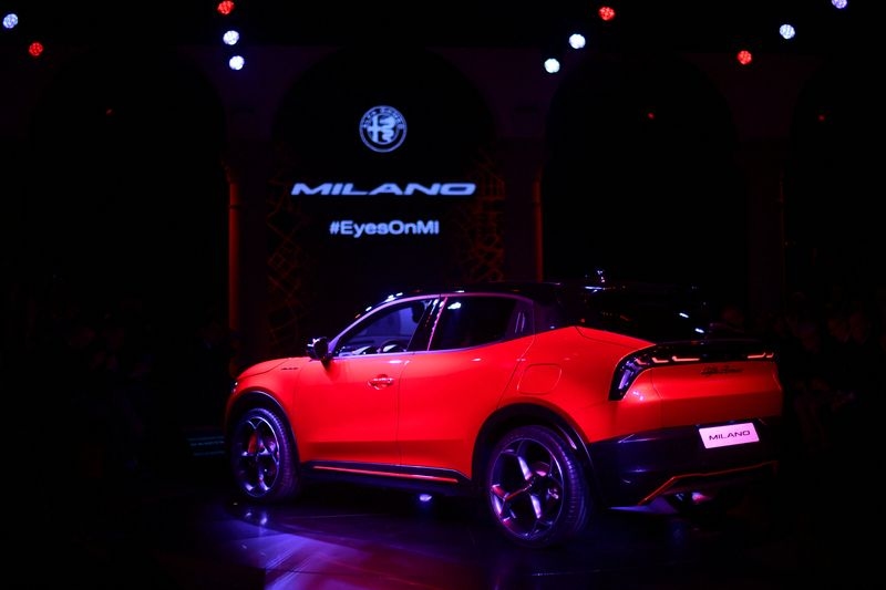 Carmaker Stellantis sees half-year net loss of $2.68 billion, hit by tariffs
