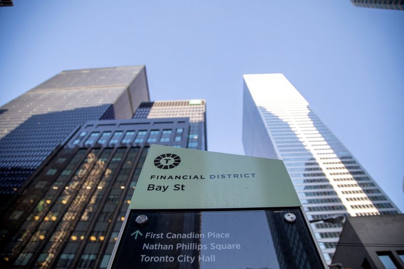 Canada's top pension fund drops net-zero emissions target