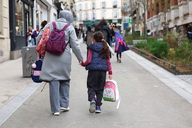 Paris residents to vote on making 500 more streets pedestrian