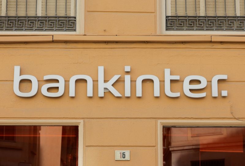 Bankinter beats profit forecast, sees lending income holding up