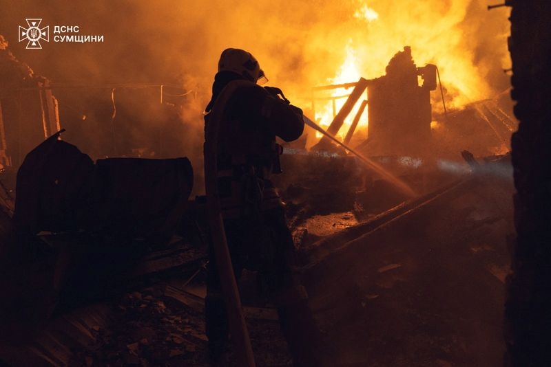 Sumy city under threat as Russian forces advance, Ukraine says