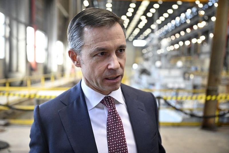 Canada's Davie sees US shipyards as key to winning icebreaker contract