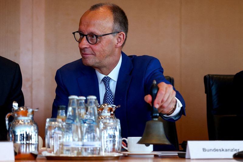 Large majority of Germans want tighter controls on arms exports to Israel