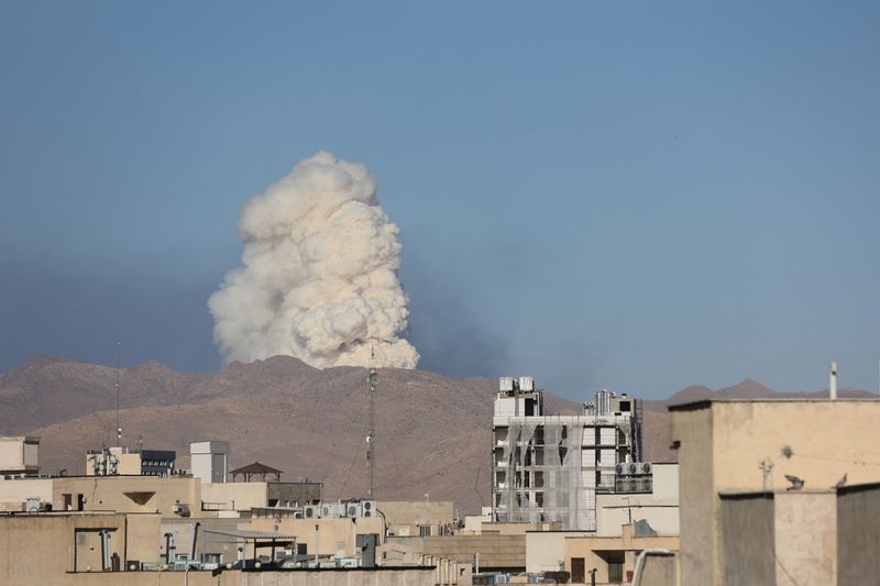 Iran, Israel trade fresh air attacks as Trump weighs US involvement