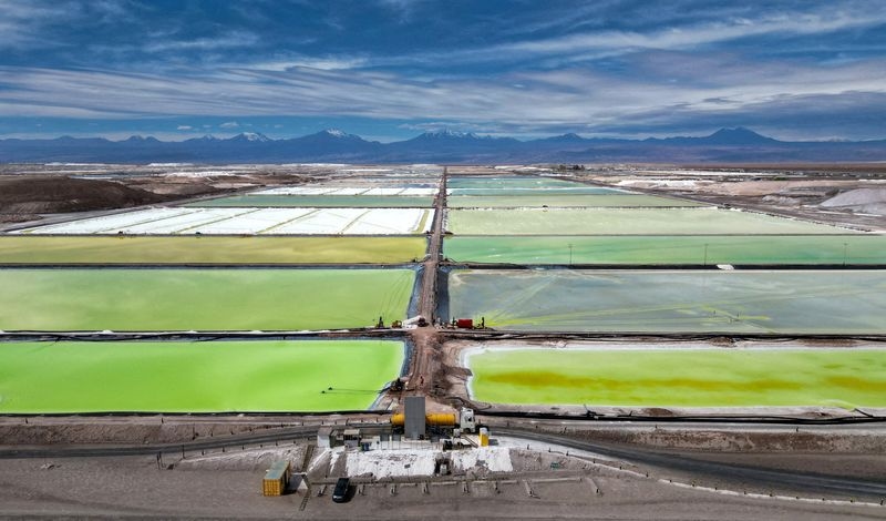 Lithium industry bemoans 'paradox' of low prices, rising demand
