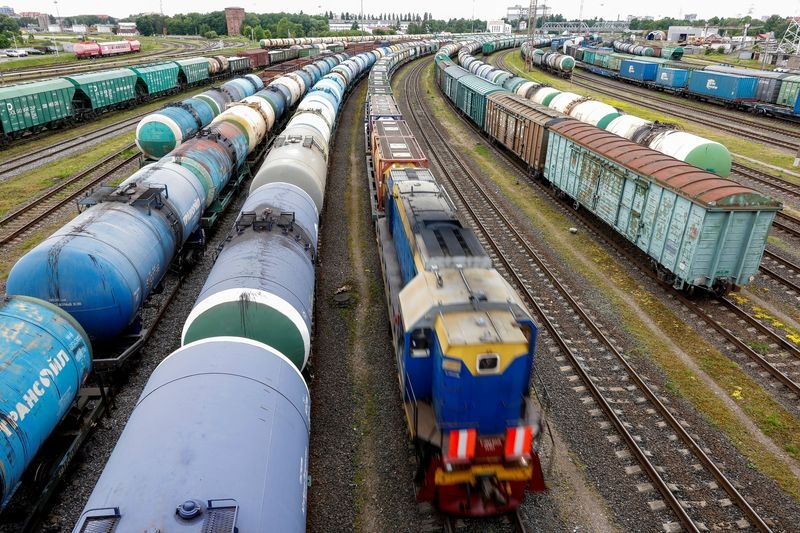 EU countries adopt four sets of new Russia sanctions