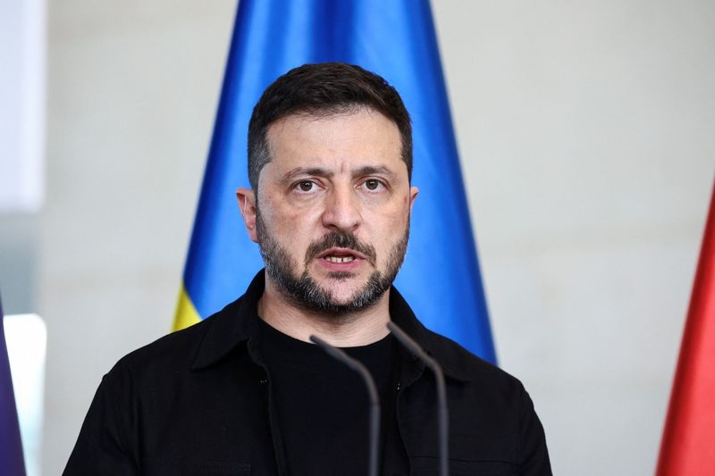 Zelenskiy braces for perilous Trump talks in Washington on Monday