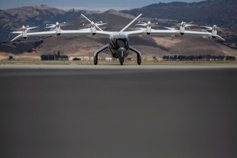 Air taxi maker Archer raises $850 million after Trump executive order