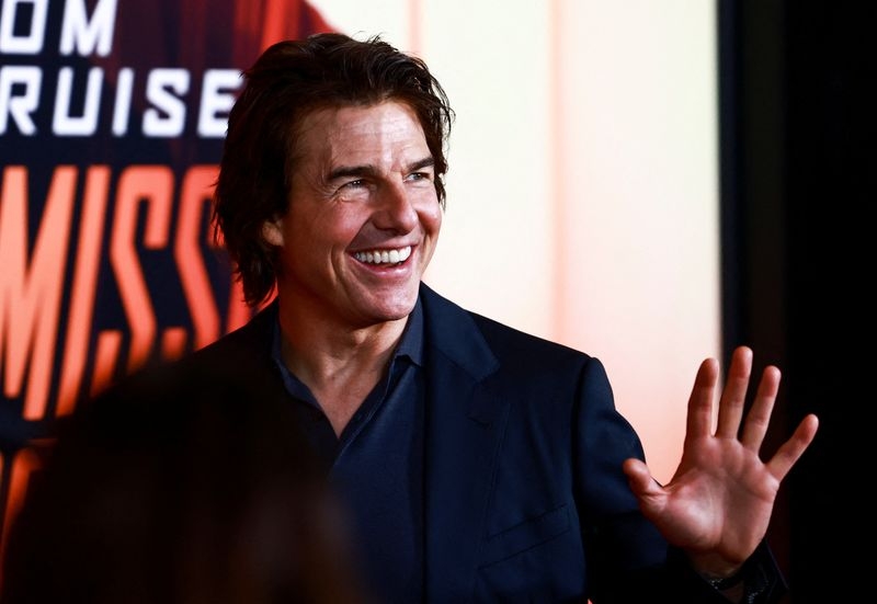 Tom Cruise, Superman and 'Avatar' hold keys to 2025 box office
