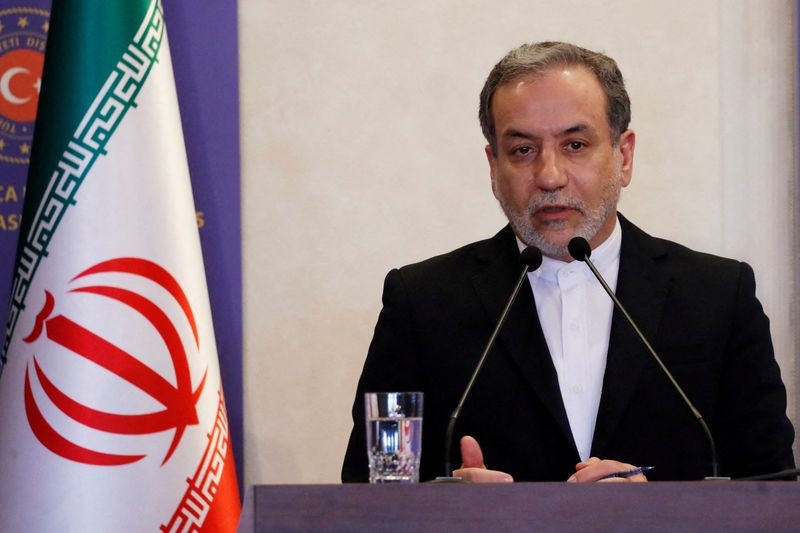 Iran foreign minister: attacking our nuclear sites would be 'one of biggest mistakes US could make'