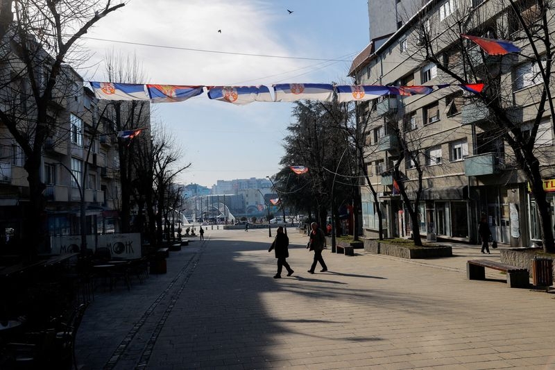 Kosovo accepts US request to host third-party deportees