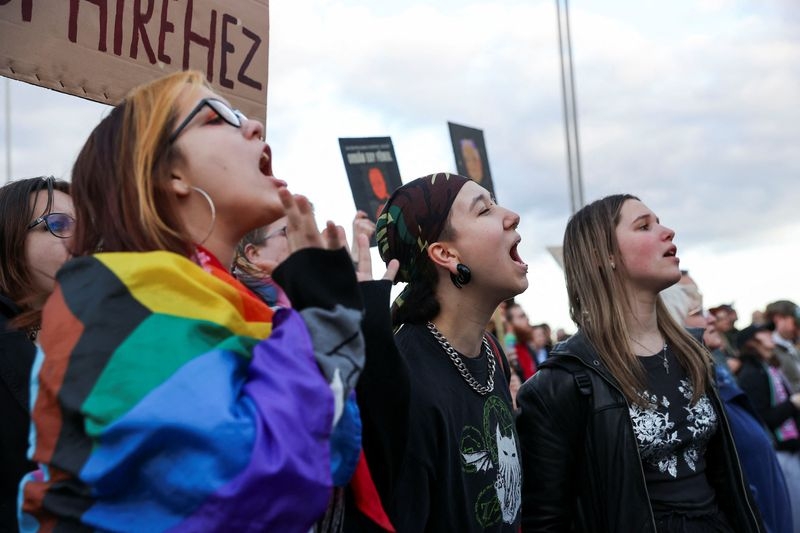 Hungarians keep up protests against Orban's move to ban Pride