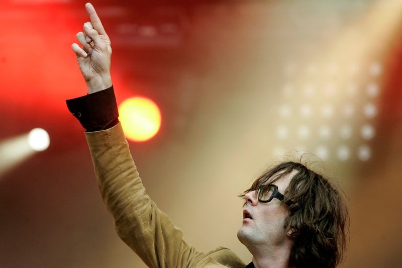Pulp score first UK no.1 album in 27 years with 'More'