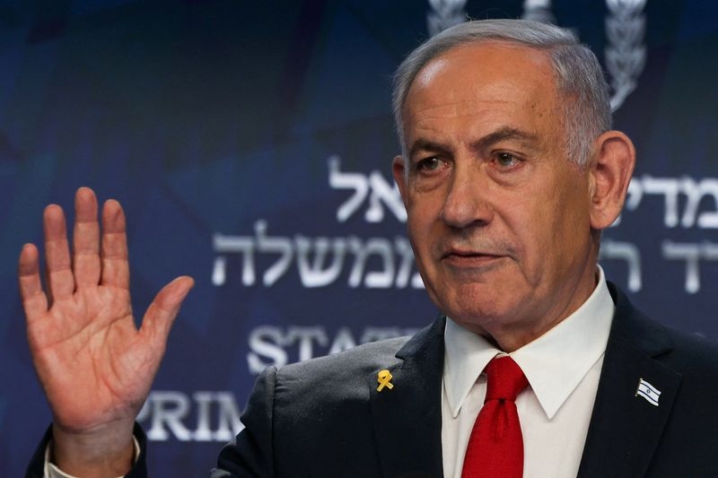 Pressure mounts on Netanyahu as opposition moves to dissolve parliament