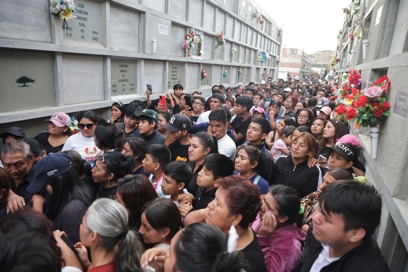 Grisly Peru mining murders spotlight 'gold curse' in the Andes