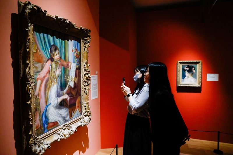 Taiwan's storied Palace Museum must expand its global horizons, president says