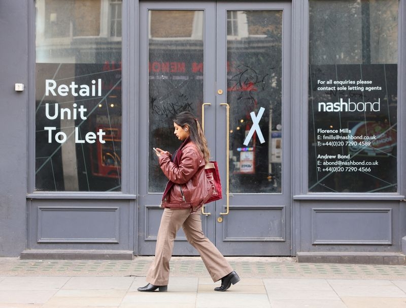 Rate of UK shop closures to accelerate after budget tax changes, says report