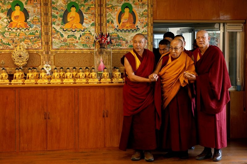 Dalai Lama says his successor to be born outside China