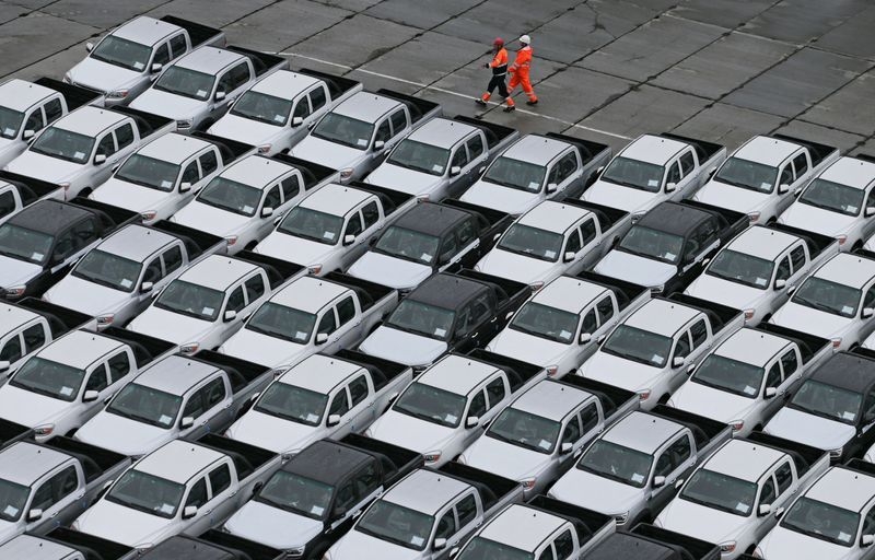 Russian monthly car sales fall in February for first time in almost two years
