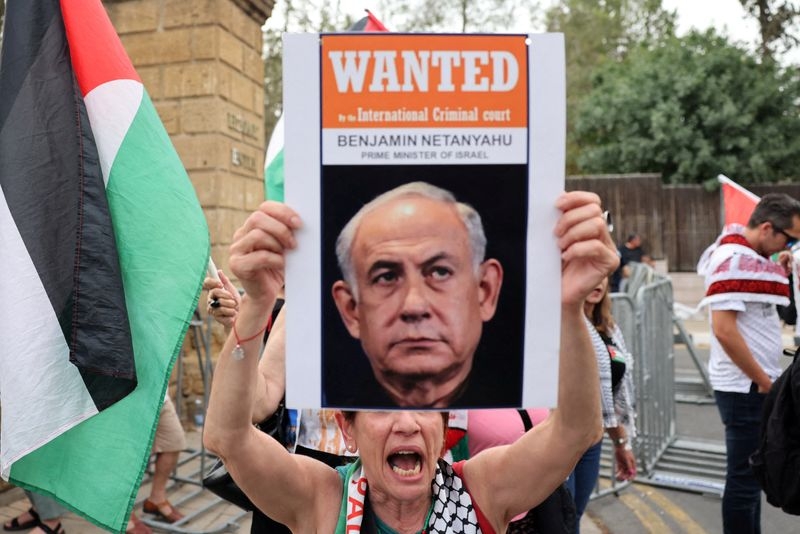 Israeli government hits back as international pressure over Gaza mounts