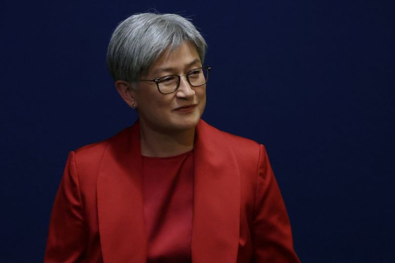 Australia to stay tariff-free for Pacific Islands struggling with aid cuts, says foreign minister