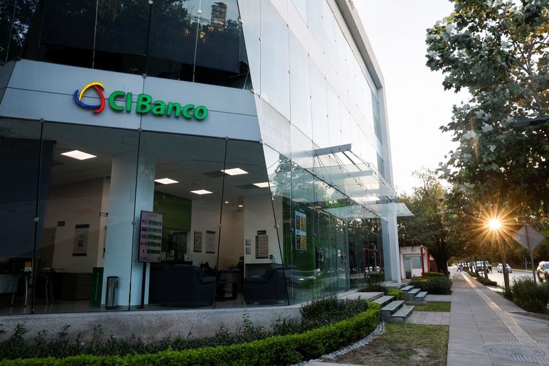 Mexico regulator fines financial institutions sanctioned by US, local media report