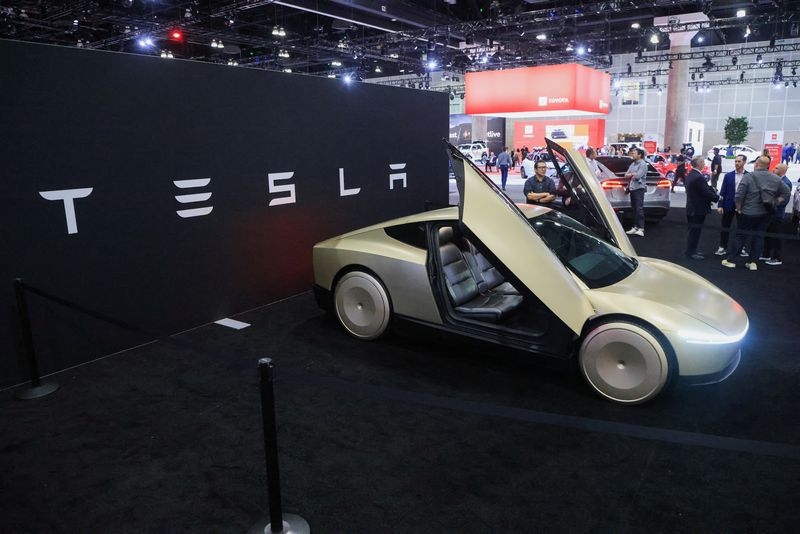 Musk says Tesla, Samsung Electronics sign $16.5 billion chip supply deal