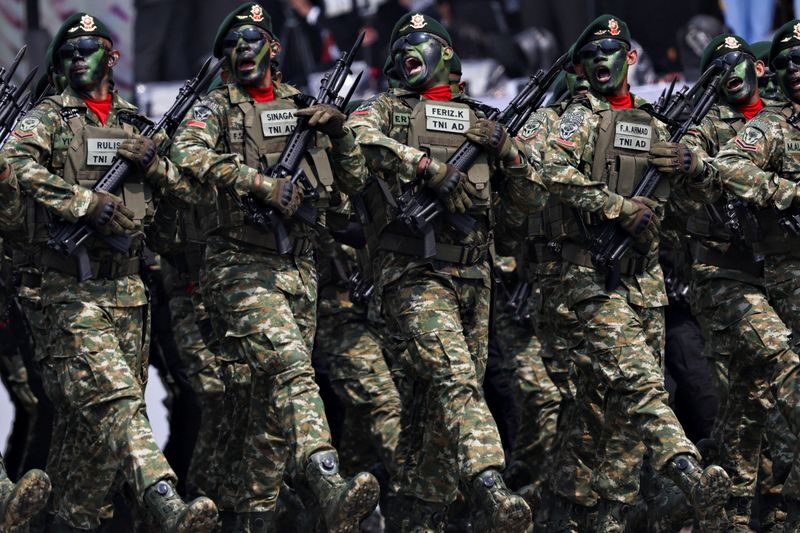 Indonesia begins debate on allowing soldiers to take civilian posts