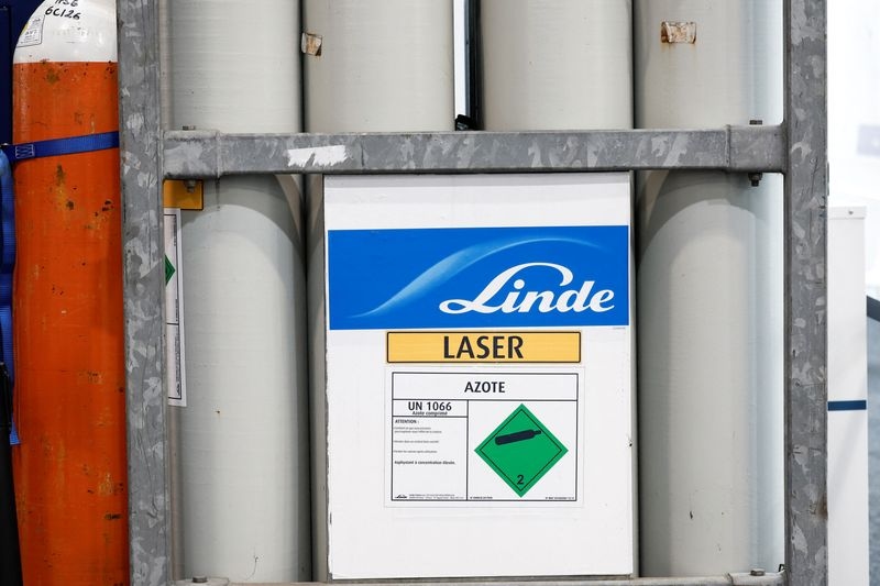 Linde beats second-quarter earnings expectations