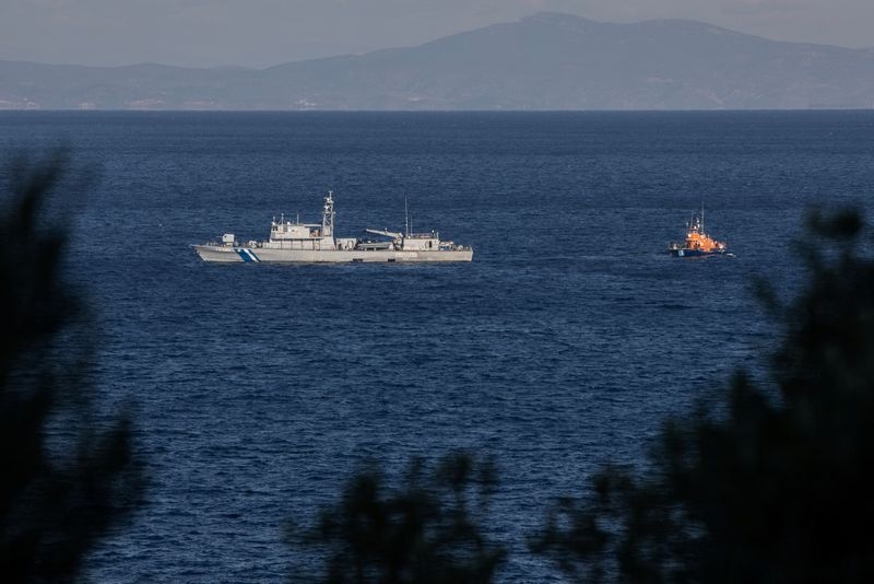 Children found malnourished in Greek migrant camp, MSF charity says
