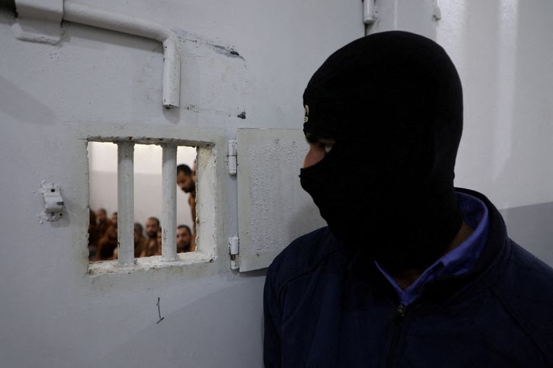 Islamic State reactivating fighters, eying comeback in Syria and Iraq