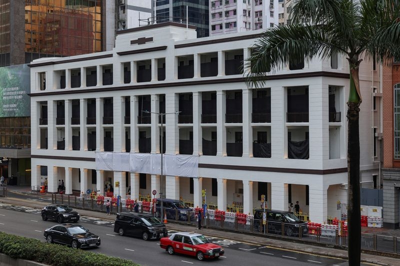 China sets up international mediation body in Hong Kong