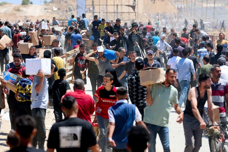 Exclusive-US mulls giving millions to controversial Gaza aid foundation, sources say