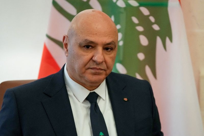 Lebanese president steps up calls for Hezbollah to disarm