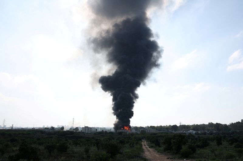 Analysis-Israeli air power reigns over Iran, but needs US for deeper impact