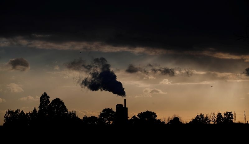 Britain facing race to avoid $1 billion in EU carbon tax costs