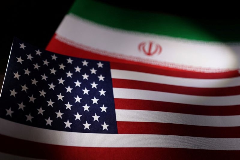 US imposes sanctions on Iranian oil minister, shadow fleet