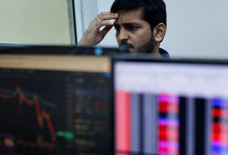 Resurgence of India rate-cut wagers revives foreign investor interest in bonds