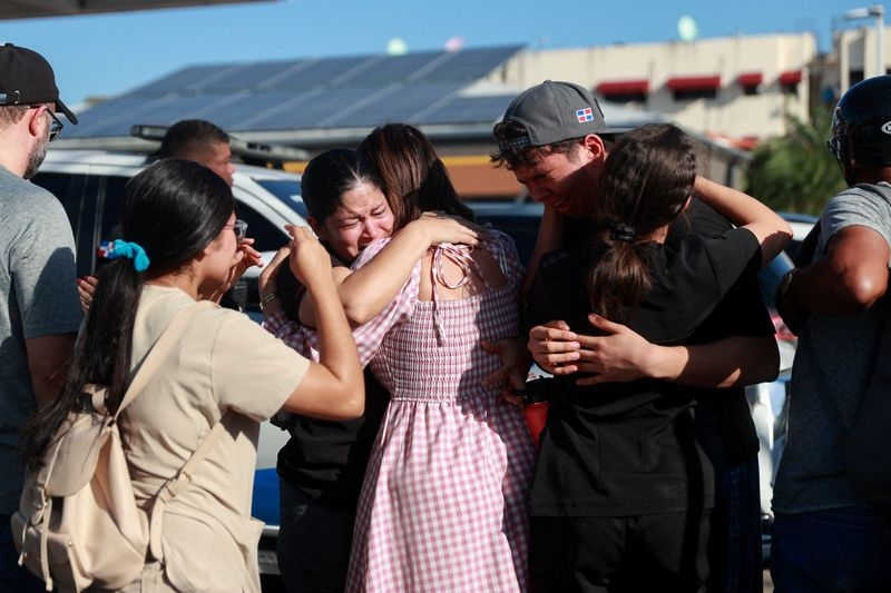 Dominican Republican nightclub roof collapse kills at least 44, including governor and ex-MLB pitcher Dotel