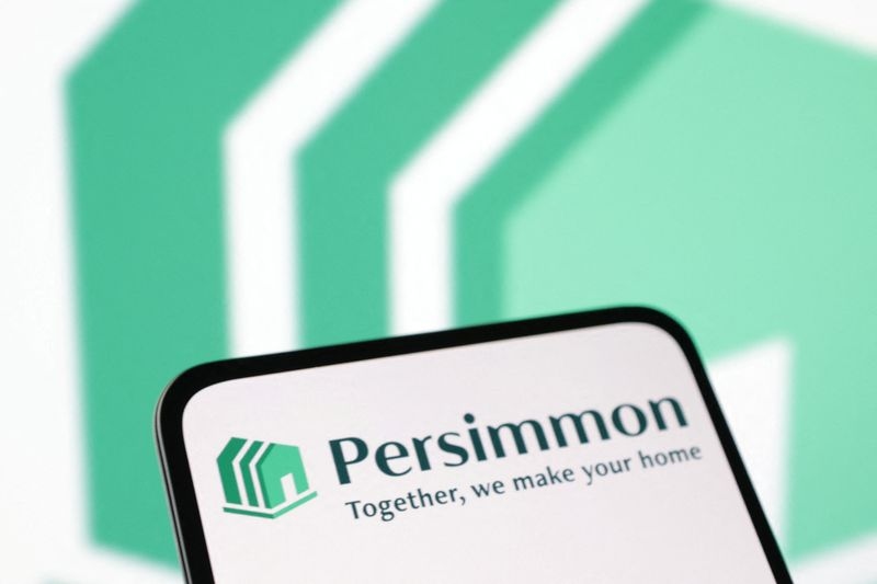 UK's Persimmon eyes 2026 sales growth but margin concerns weigh on shares