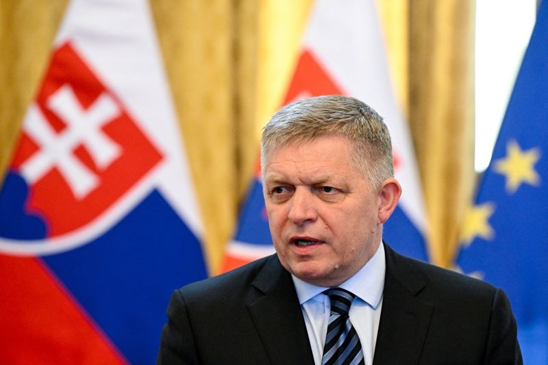 Lithuania closes airspace to Slovak and Serb leaders on route to Russia, president says