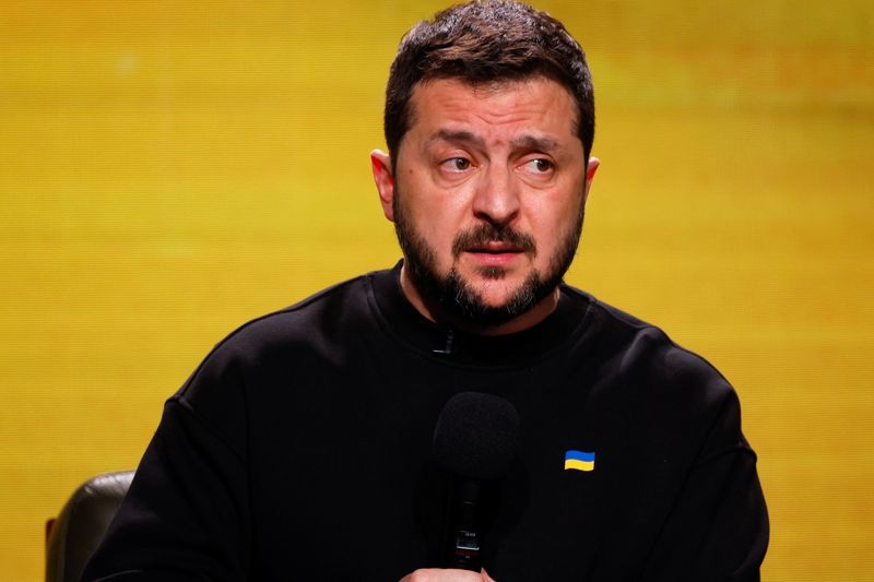 Zelenskiy spoke with Trump about replacing envoy to US, Bloomberg News reports