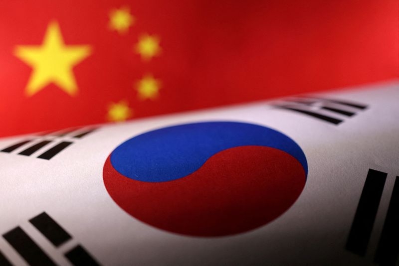 South Korea installs platform to monitor Chinese presence in disputed sea