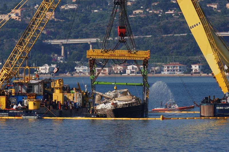 Tech tycoon Lynch's doomed Bayesian yacht lifted to surface