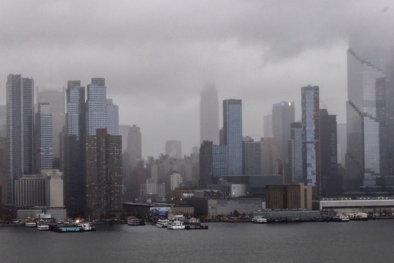 Instant View: With Moody's downgrade, US loses treasured Aaa credit rating