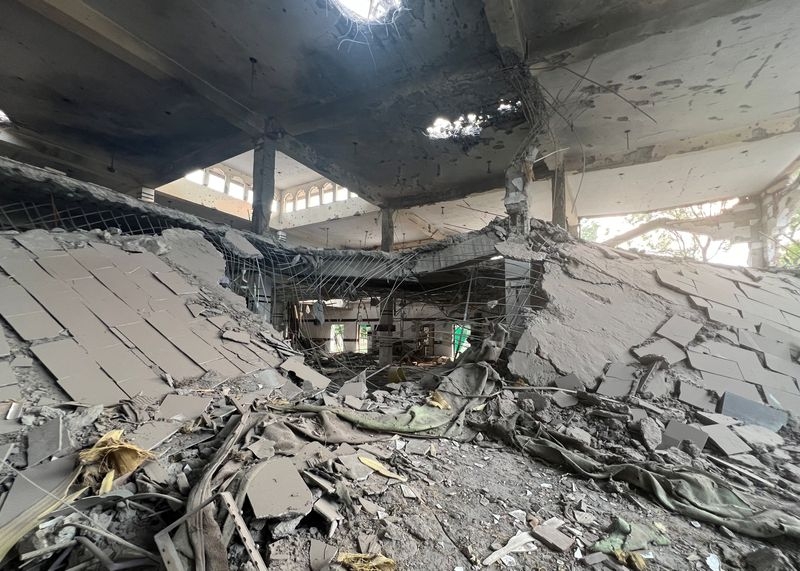 Residents stockpile food, rush to bunkers as conflict rattles India and Pakistan